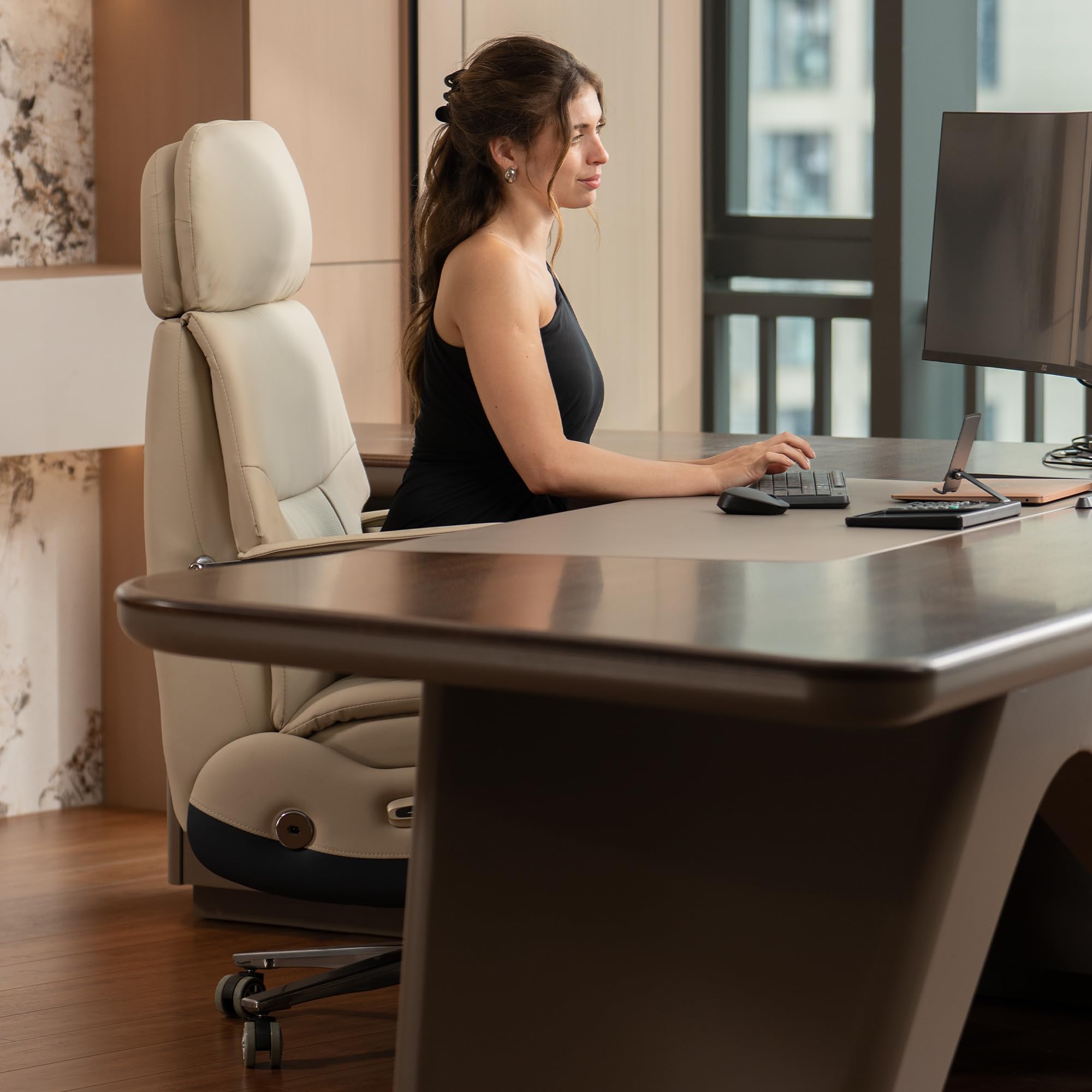 Carlo Ergonomic Power Recliner Chair with Heating & Cooling