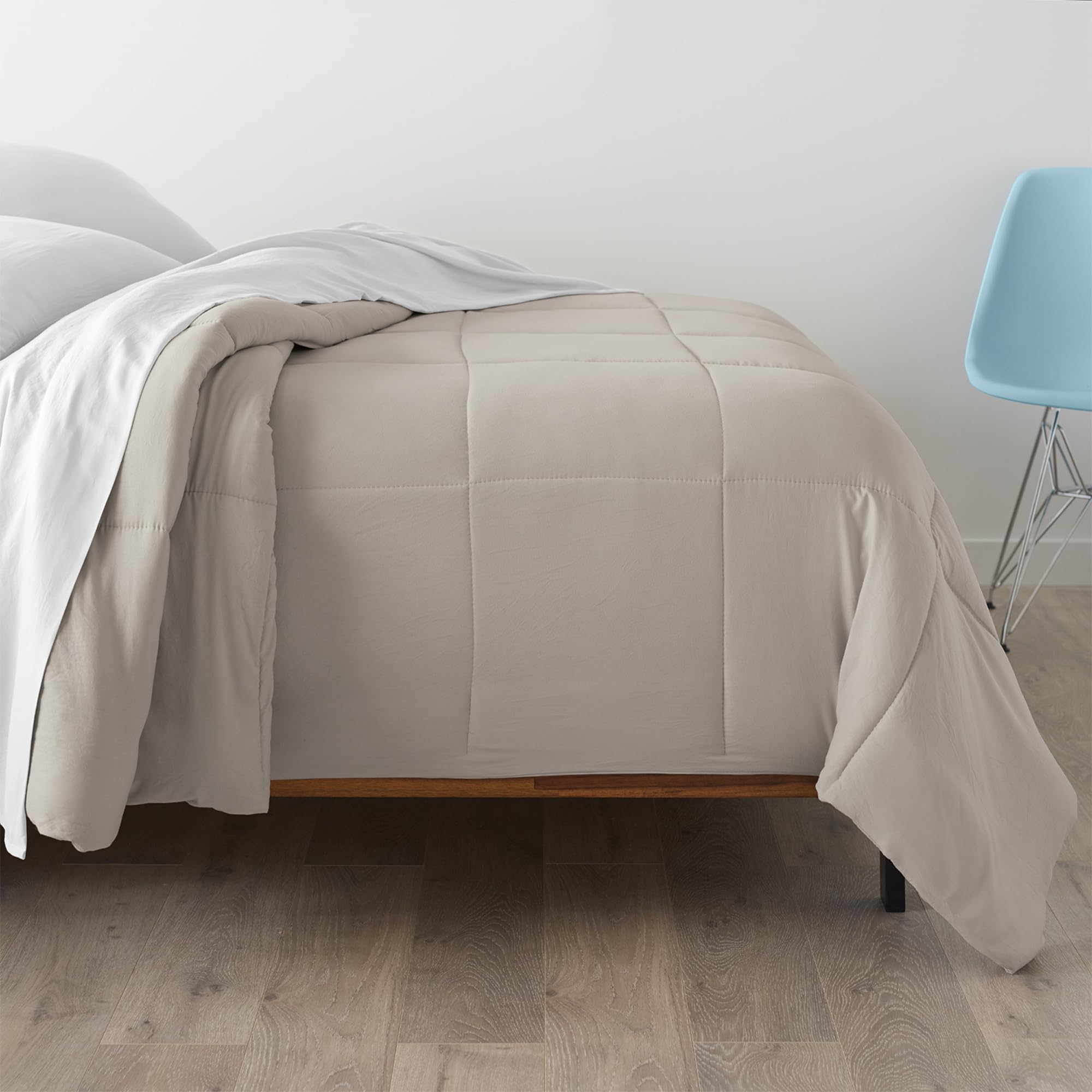 Microfiber Down-Alternative Solid Color Comforter - Khaki - Full/Queen (90"x90")