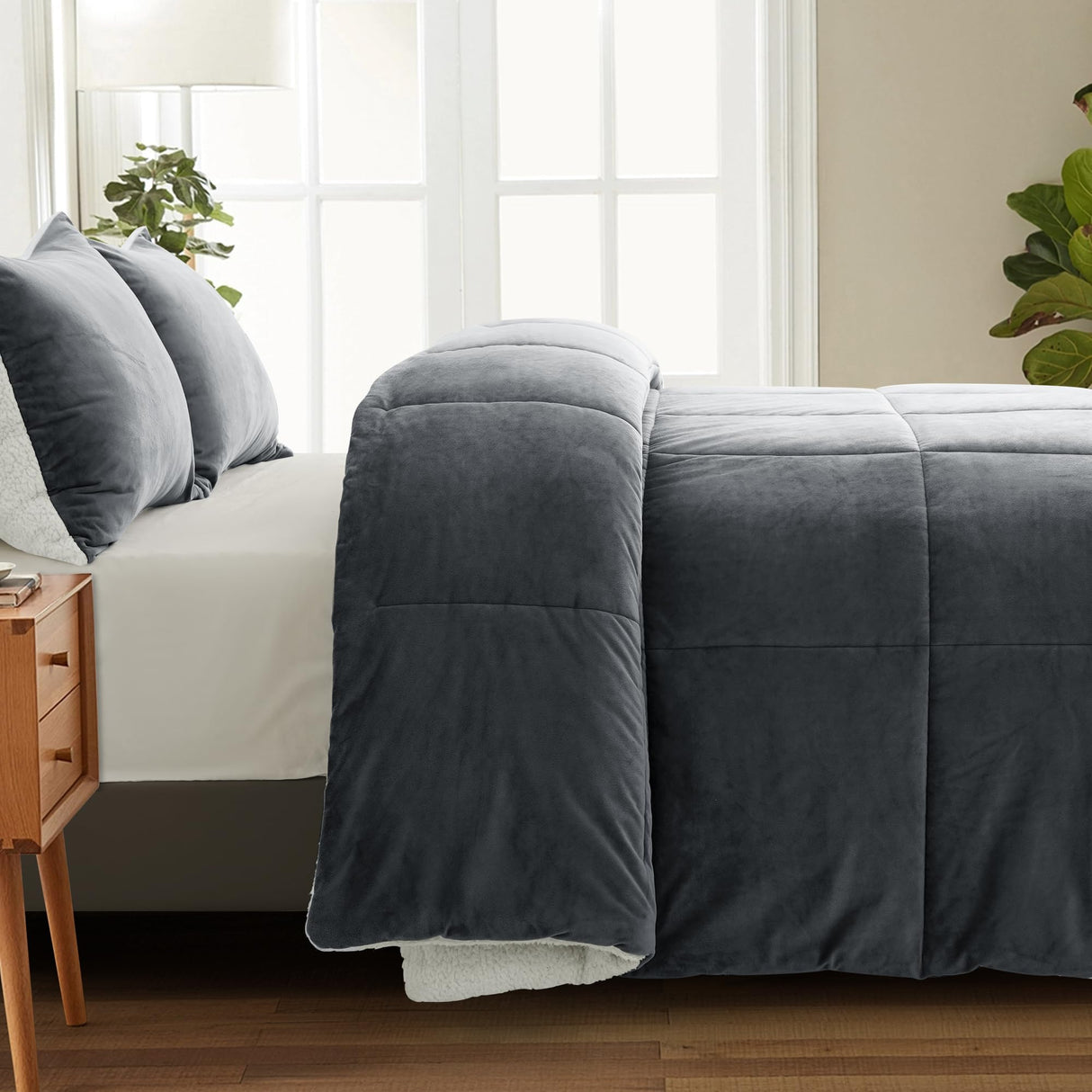 Queen Comforter Set Micromink Sherpa Comforter 3 Piece Ultra Soft Plush Down Alternative Bedding