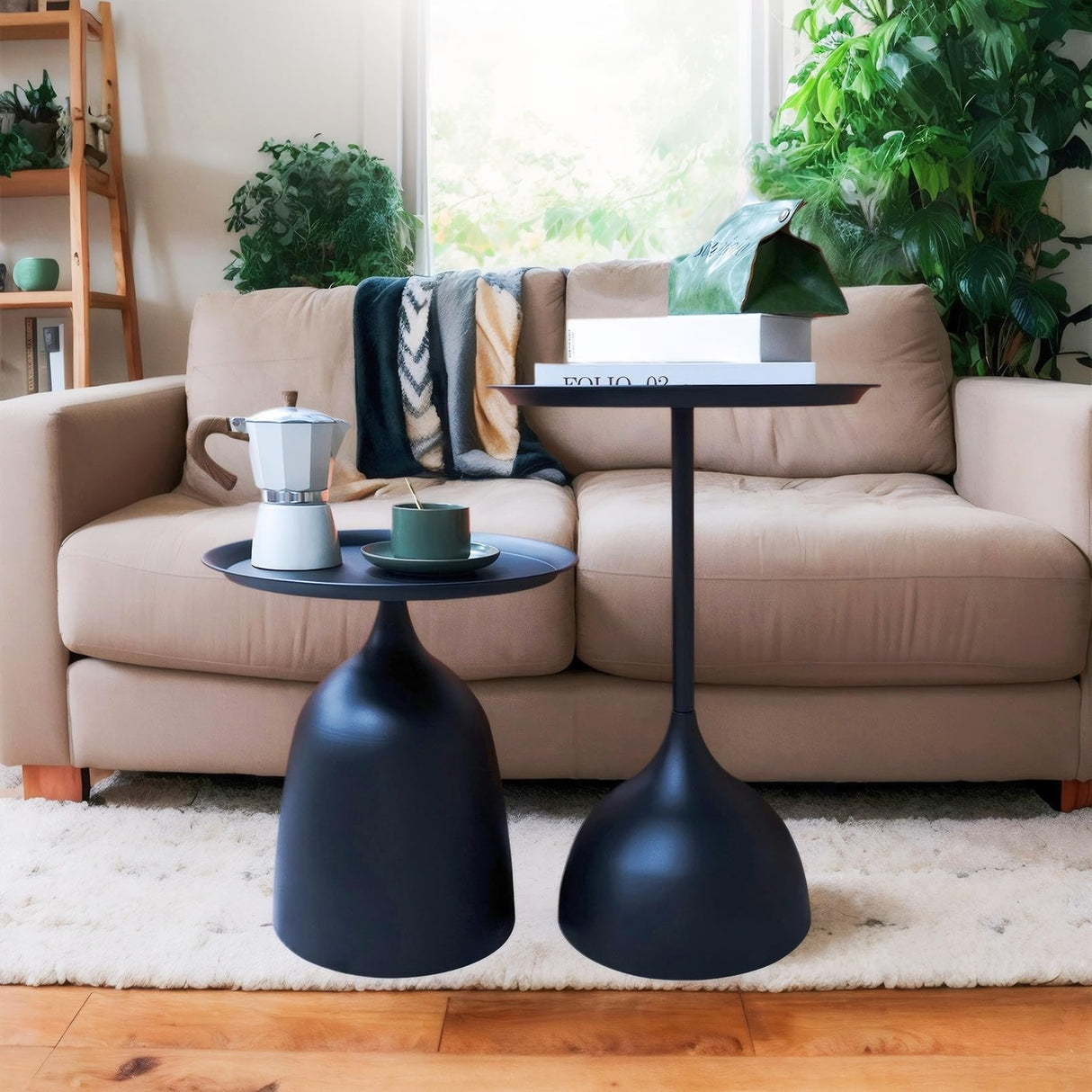 Black Nesting Tables Pedestal Coffee Table Set of 2 Nesting Side Tables Round