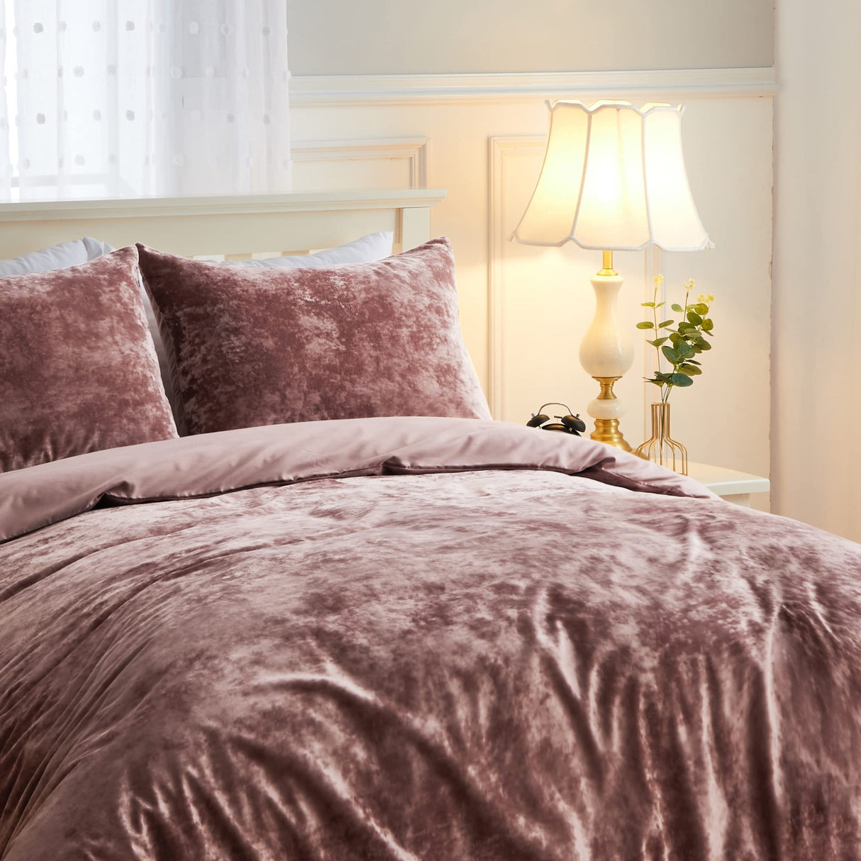 CAROMIO Velvet Duvet Cover Set, Luxurious Breathable Bedding Set with Corner Ties, Lightweight Comforter Cover for All Season, Dusty Pink, Queen(90" X 90")