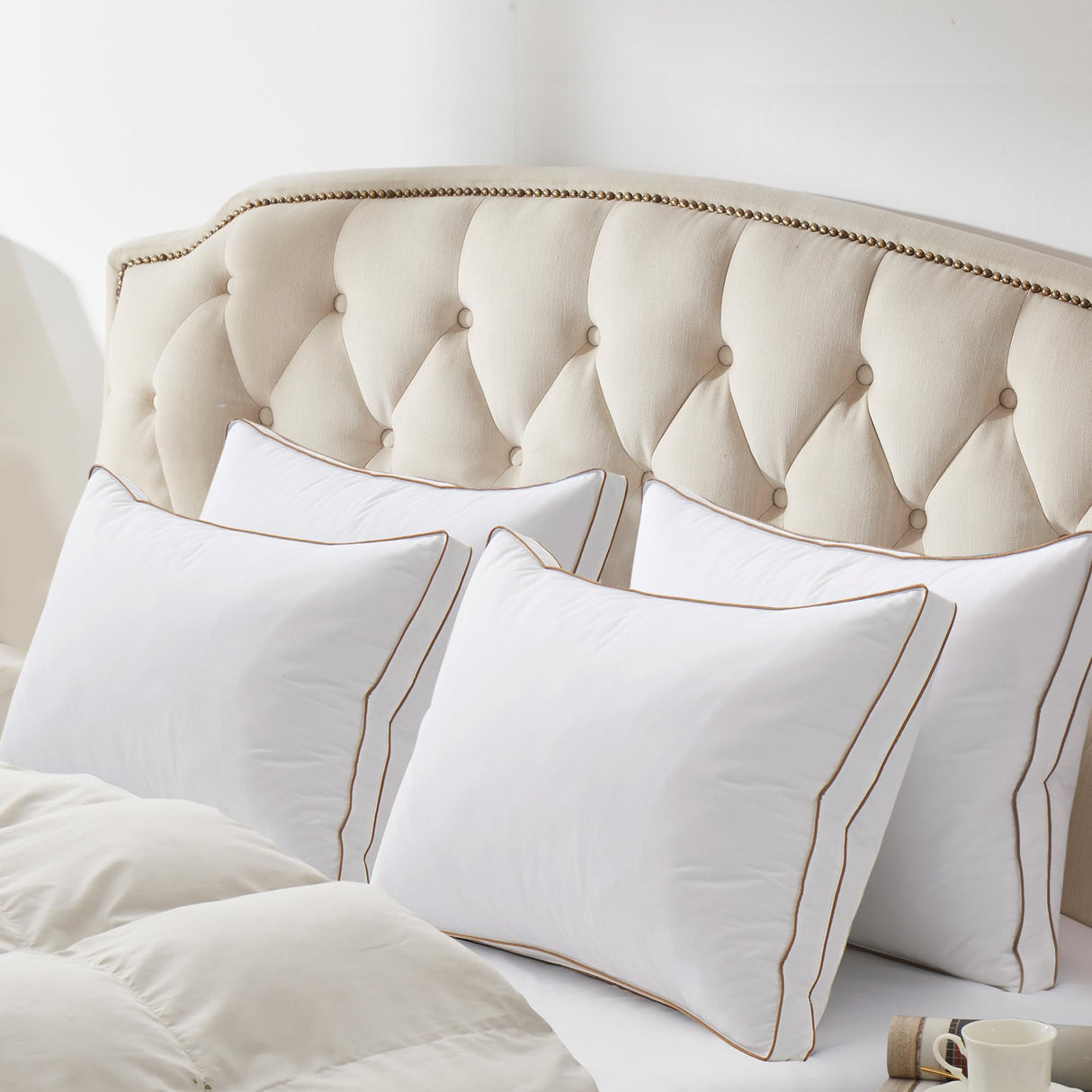 Goose Feather Down Pillows with 100% Cotton Cover, Soft Fluffy Luxury Hotel