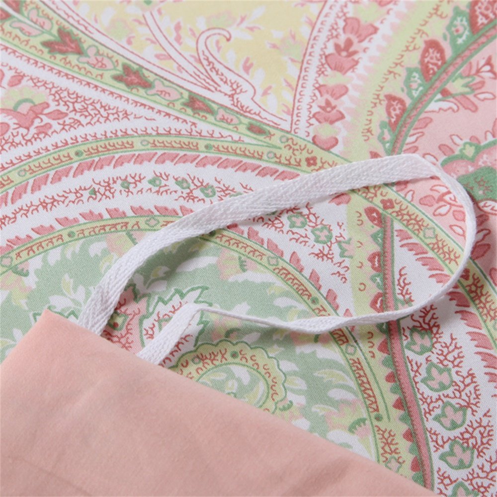 Luxury & Elegant Pink Boho Paisley Bedding 3-PCS Reversible Quilted Duvet Cover Set