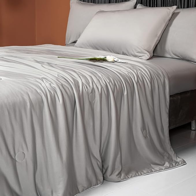 Cool Like Ice Cream Lightweight Blanket for Summer