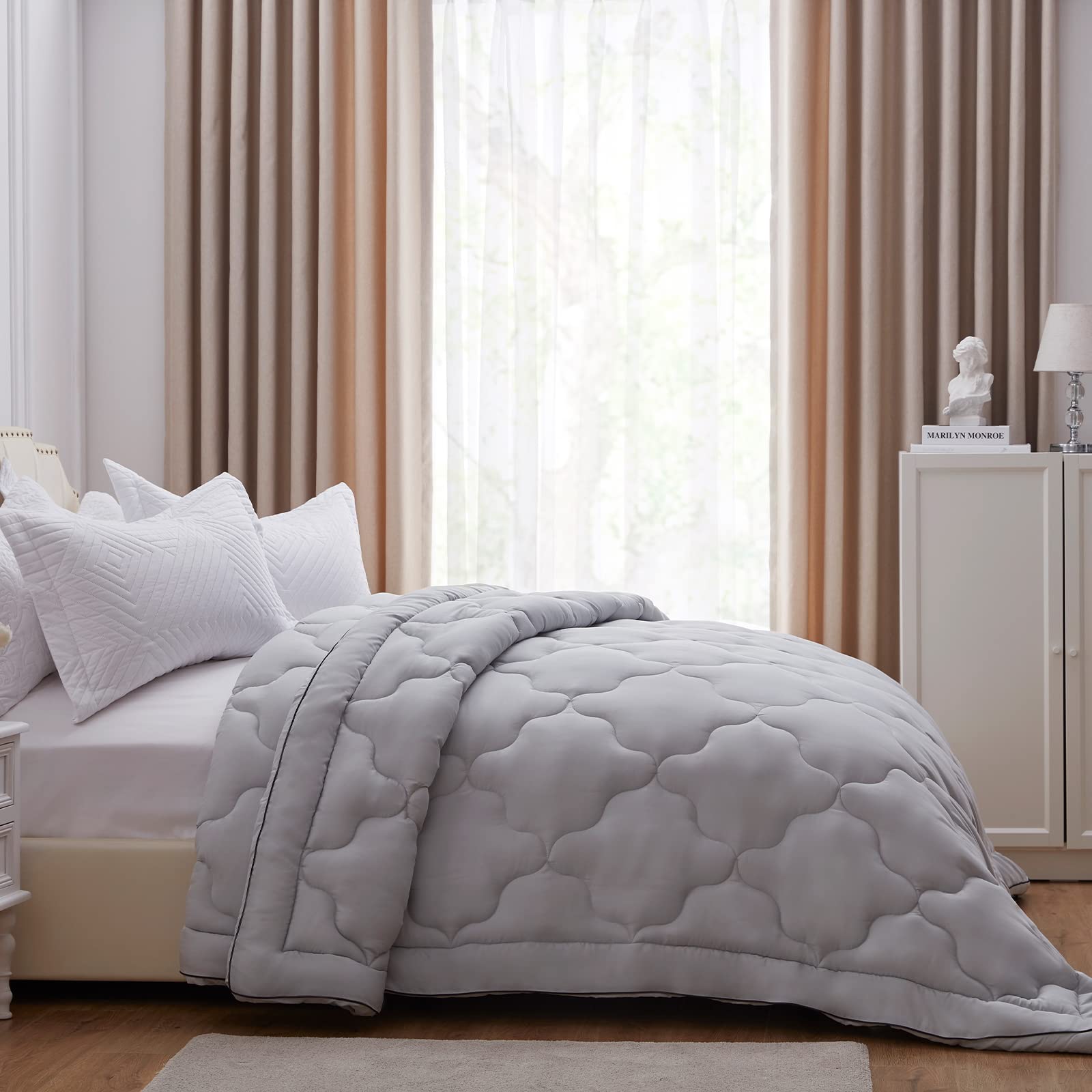 NexHome Comforter Duvet Insert - Quilted Comforters Queen Size, All Season Duvet, Down Alternative Bedding Comforter with Corner Tabs (Light Grey,Queen 88"x88")