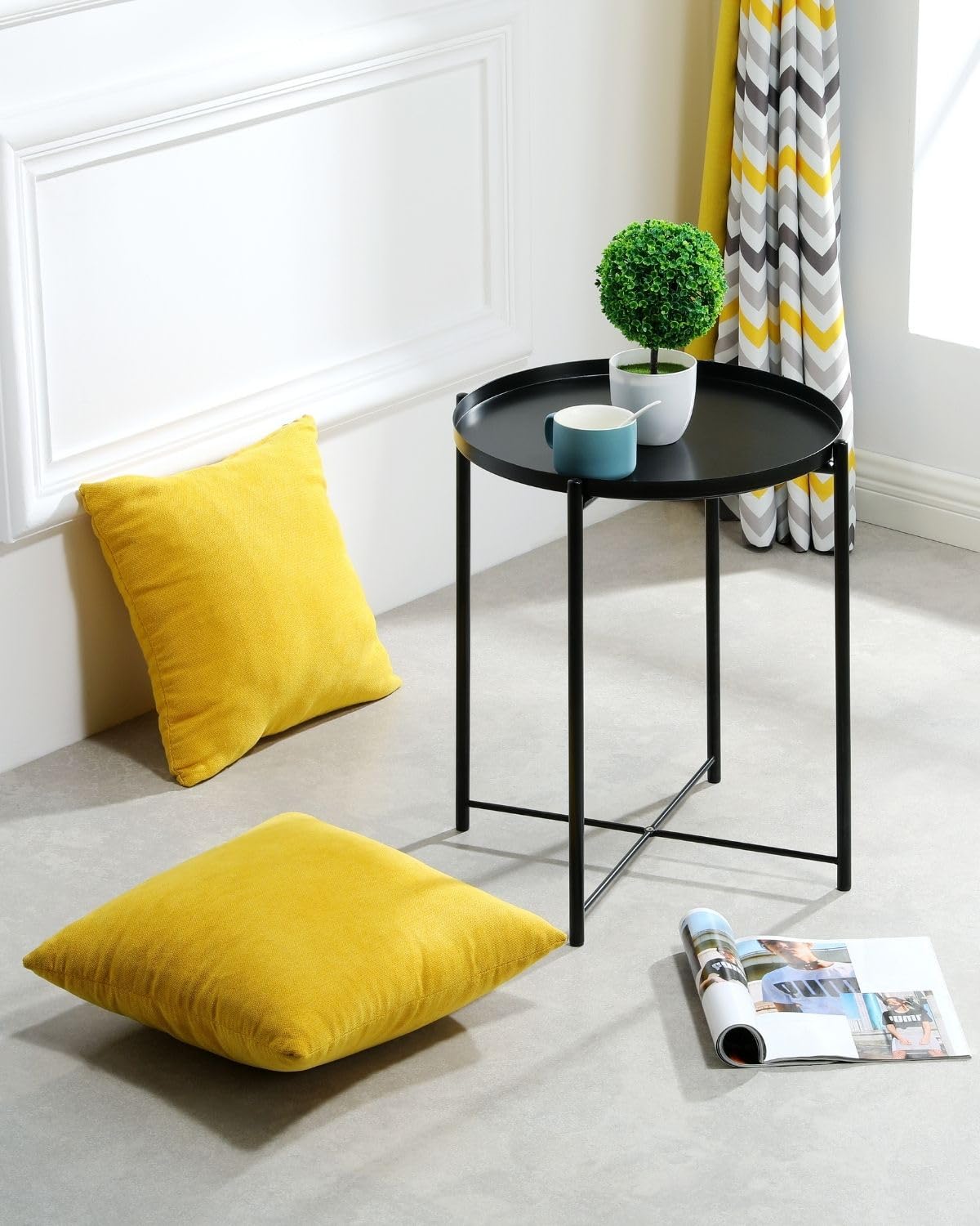 Round Small Side Table, Metal End Table with Removable Tray for Indoor Outdoor