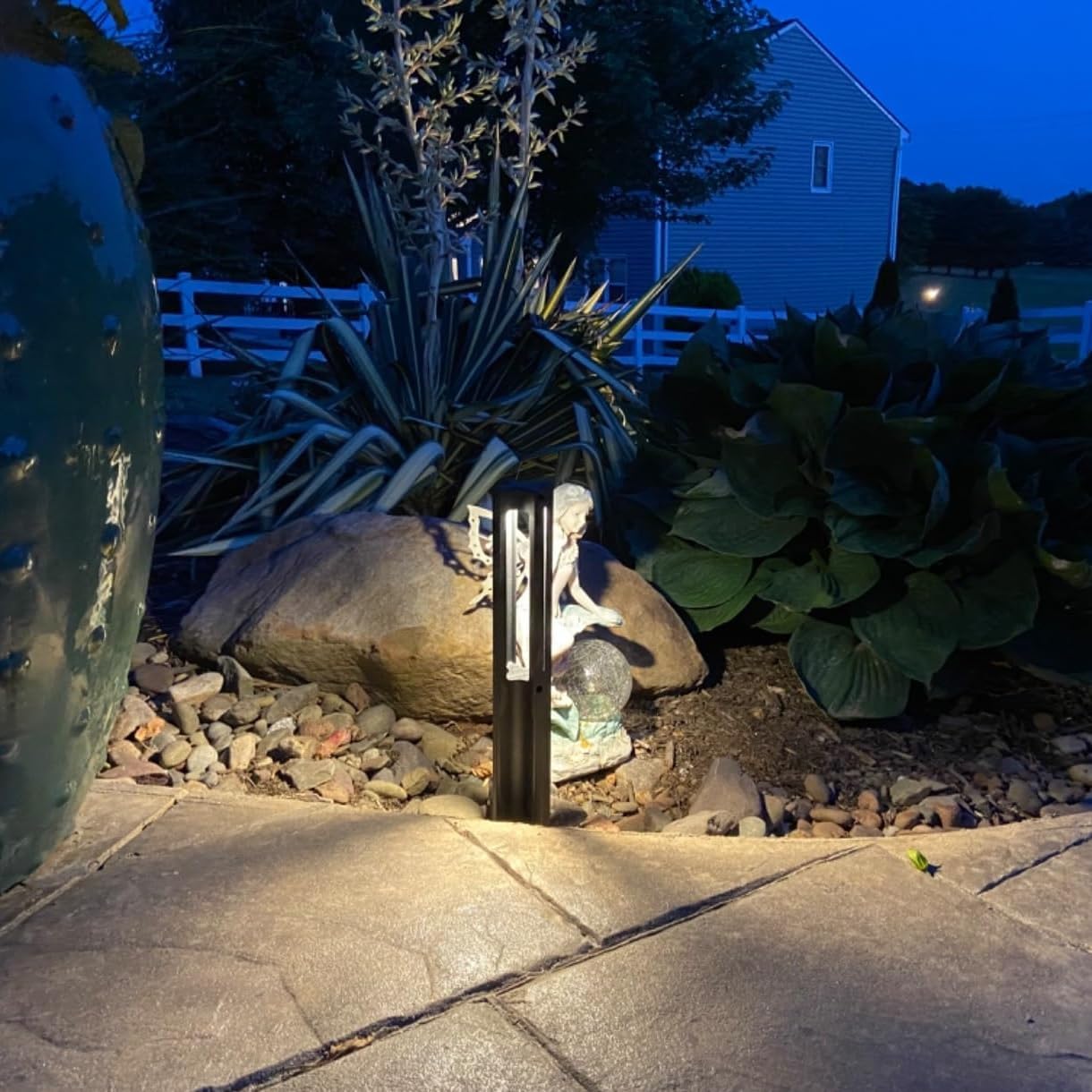 12-Pack Low Voltage Path Lights, 3W LED Landscape Pathway Lights