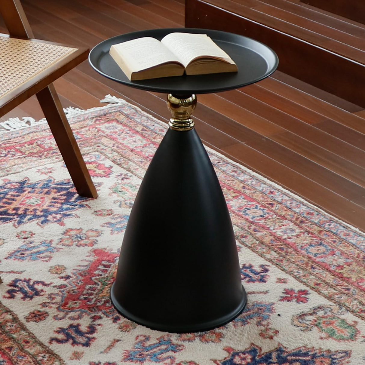 Small Round Black Side Table for Small Spaces, Pedestal Table Modern Couch End Tables