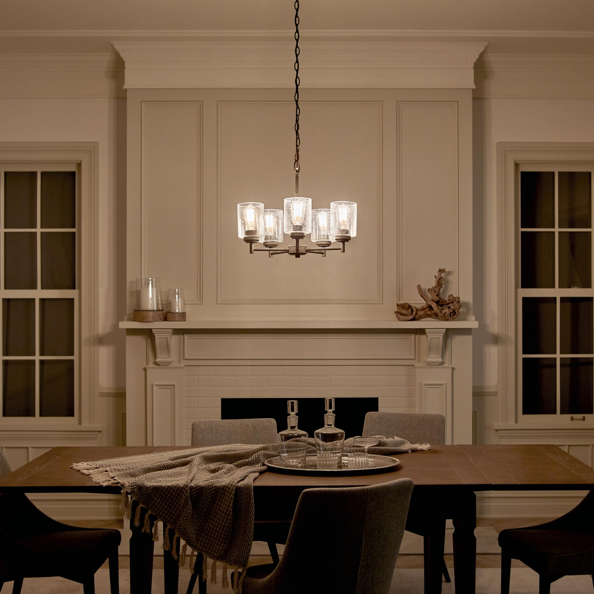 Winslow 19.75" Chandelier in Olde Bronze®, 5-Light Chandelier for Dining Room