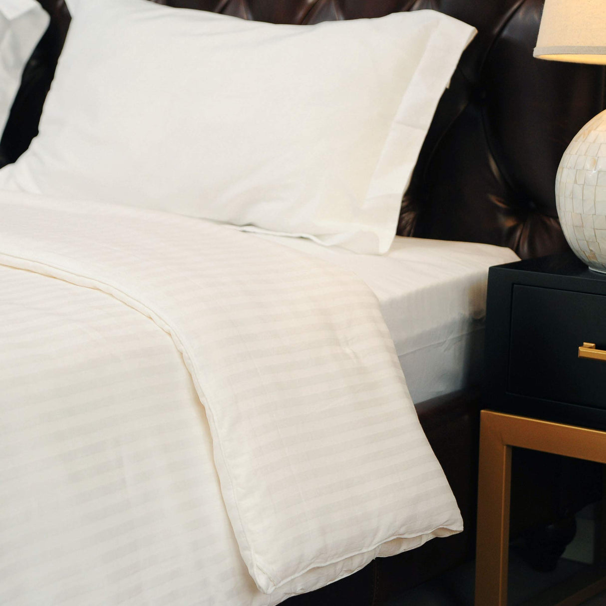 DREAMS Silk Comforter for Winter, 100% Long-Strand Silk Filling, Natural & Breathable (Cal. King Size)