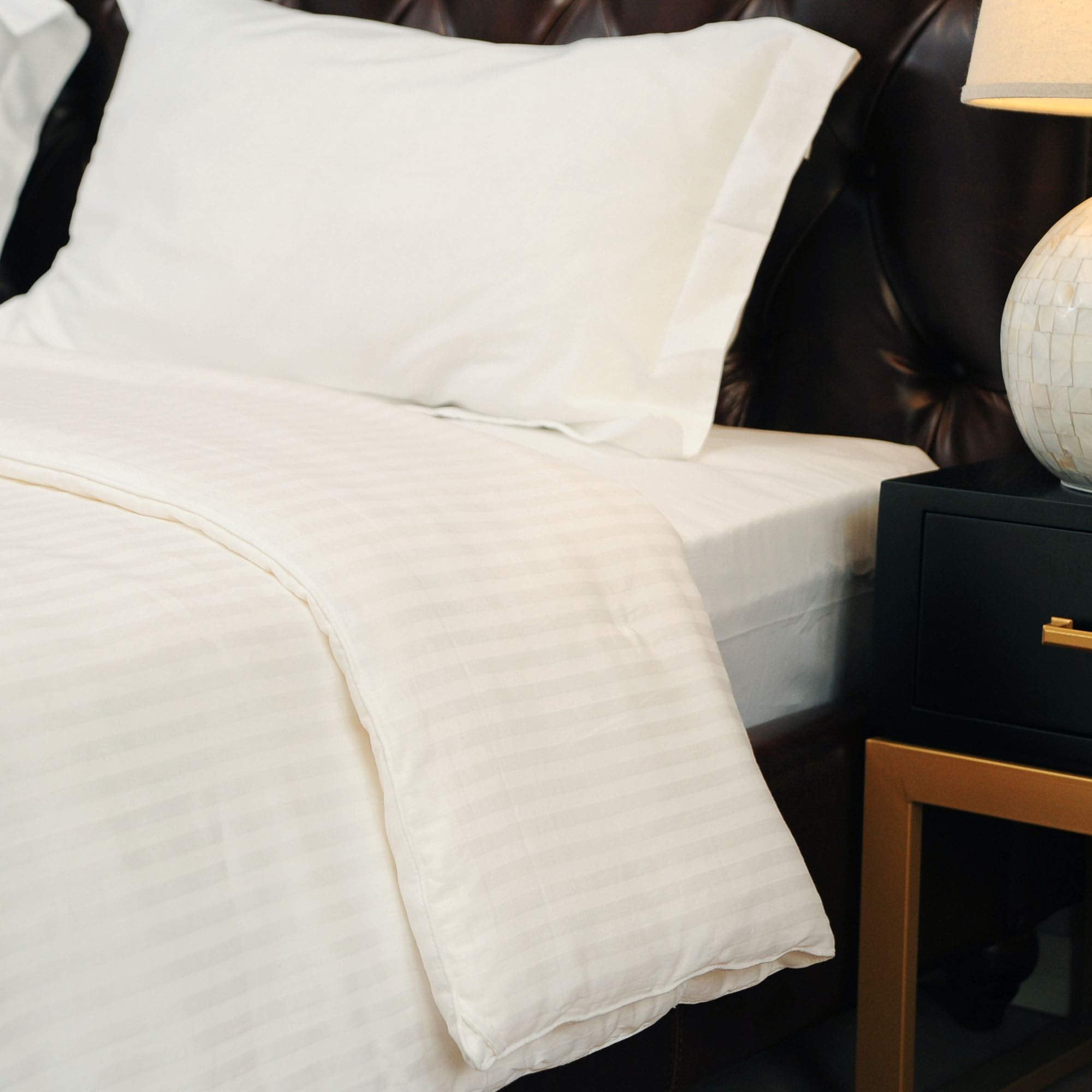 DREAMS Silk Comforter for Winter, 100% Long-Strand Silk Filling, Natural & Breathable (Cal. King Size)