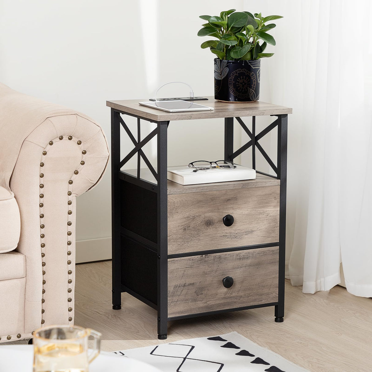 Night Stand Set 2, Nightstand with Charging Station, End Tables Living Room