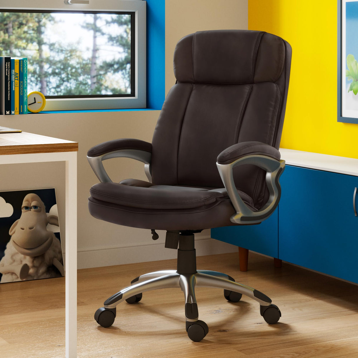 Big & Tall Executive Office Chair High Back All Day Comfort Ergonomic Lumbar Support,