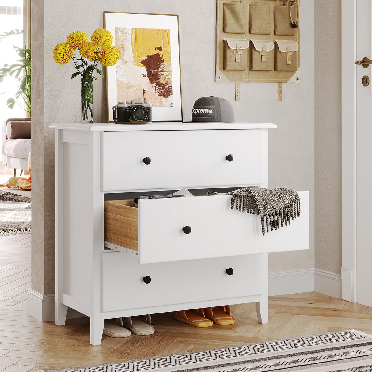 White Dresser for Bedroom, 27.5''W Dresser with 3 Drawers, Modern Chest of Drawers