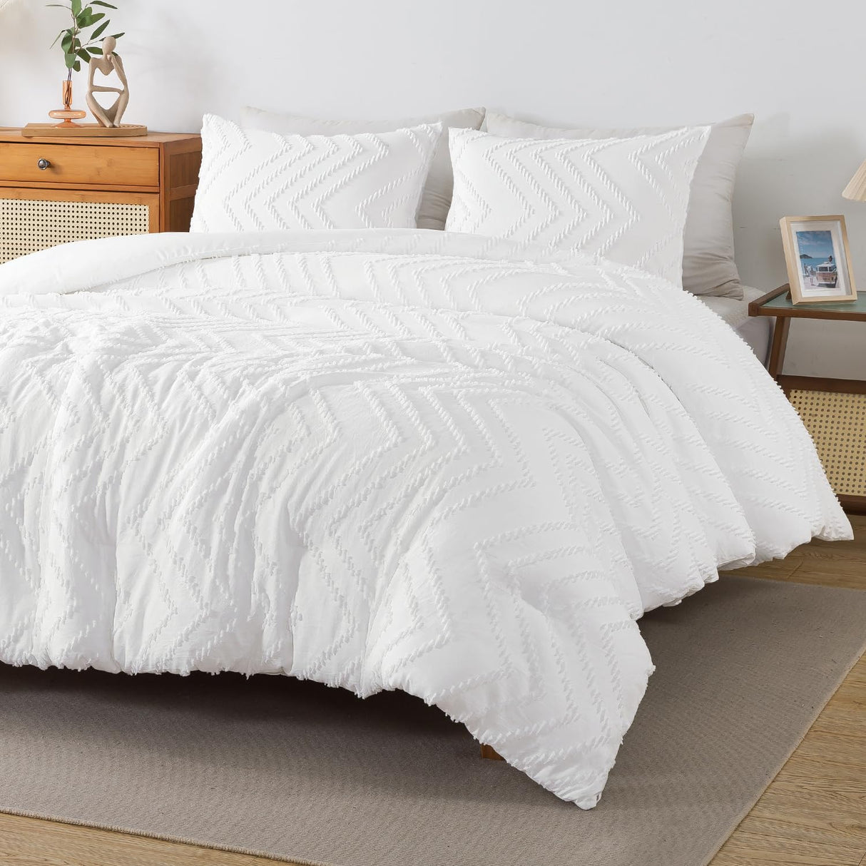 White Comforter King Size, Boho Soft Fluffy Warm Lightweight Bedding Comforter