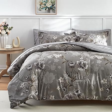 7-Piece Queen Size Bed in a Bag Comforter Set - Lilac Purple Floral Ensemble