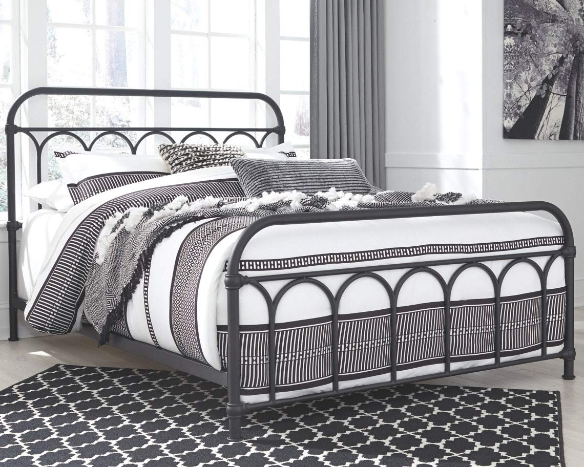 Nashburg Farmhouse Industrial Queen Metal Bed with Powdercoated Finish,