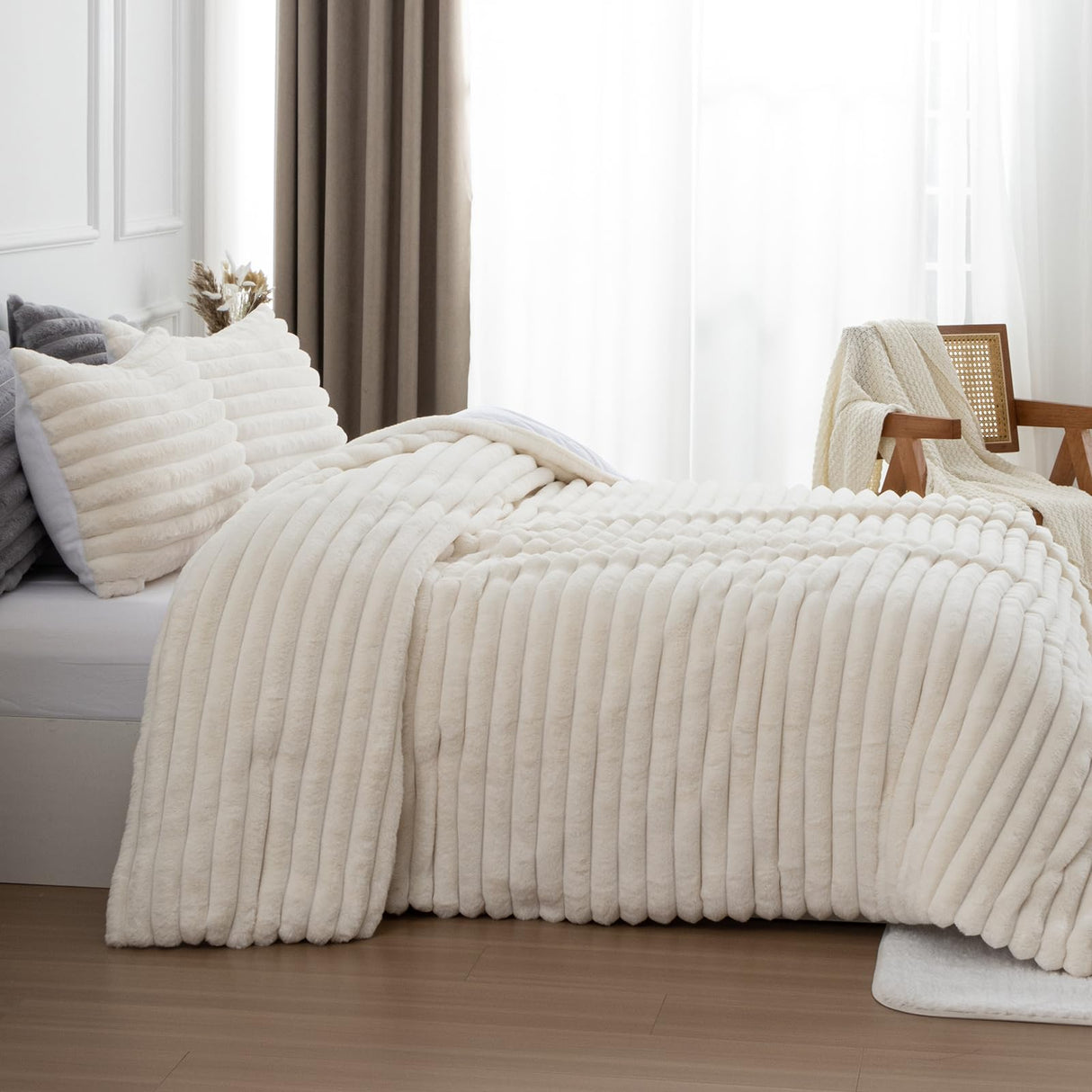 Night Stripes Fleece Queen Comforter Set -Super Soft & Warm Fluffy Bedding