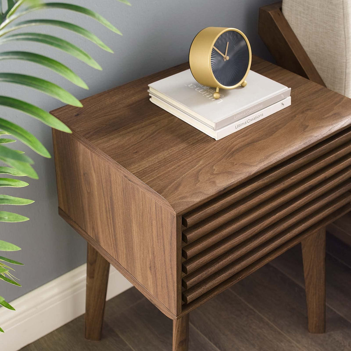Render Mid-Century Modern End Table or Nightstand in Walnut
