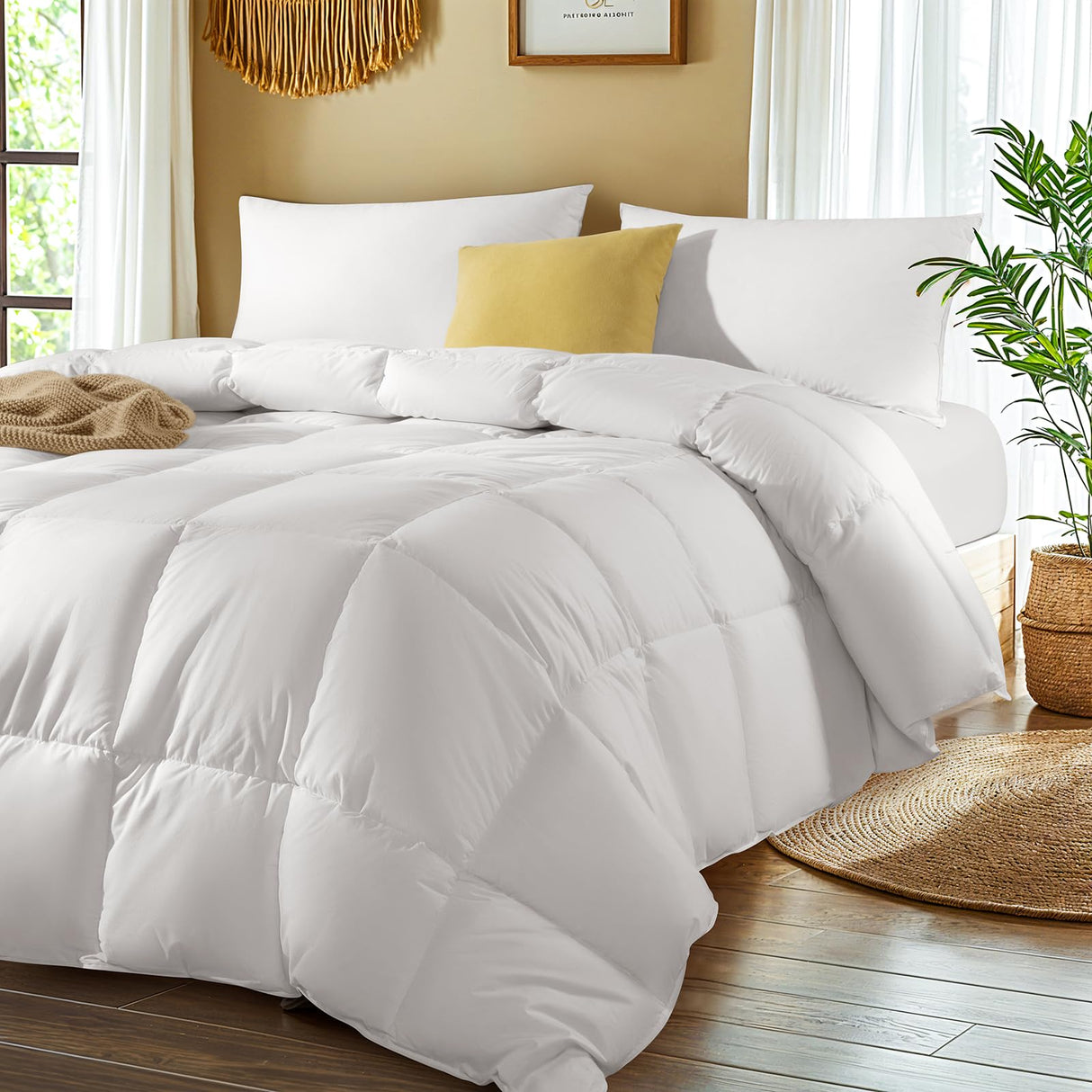 Goose Down Comforter Queen Size 70 oz. Fill Weight, Soft 100% Organic Cotton Fabric