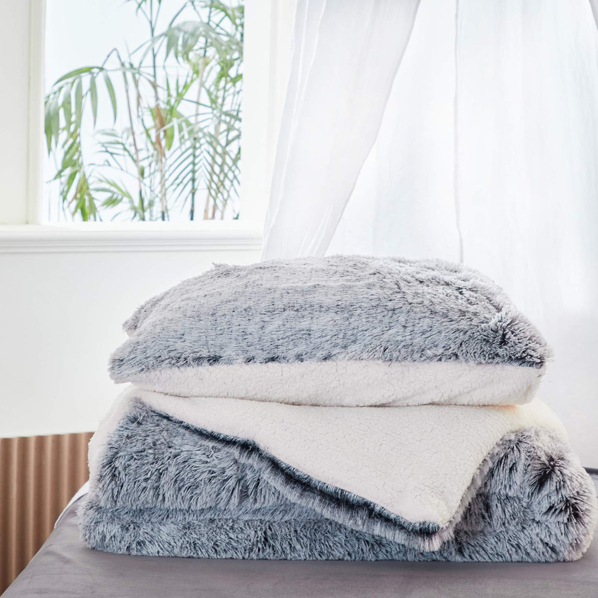 3-Piece Plush Shaggy Comforter Set, Full/Queen Size Luxury Faux Fur Sherpa Reversible