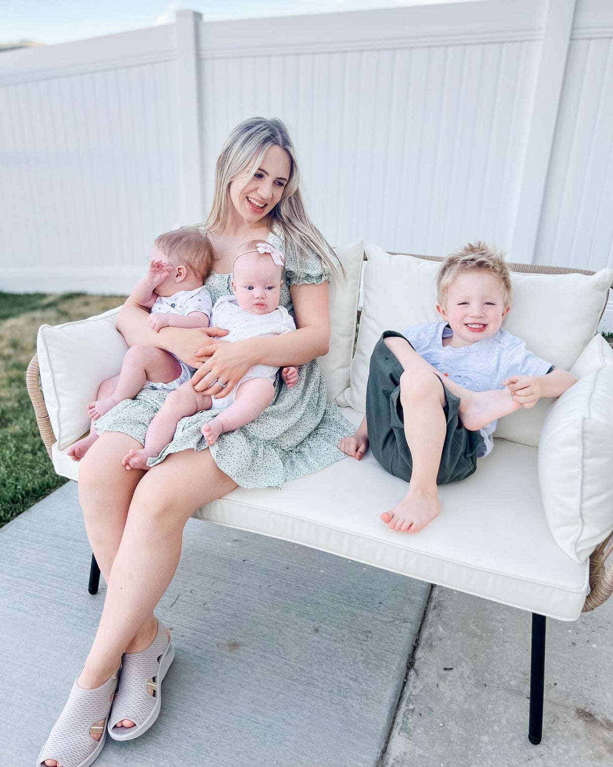 Love Seat Patio Sofa, All-Weather Wicker Loveseat Patio Sectional Furniture