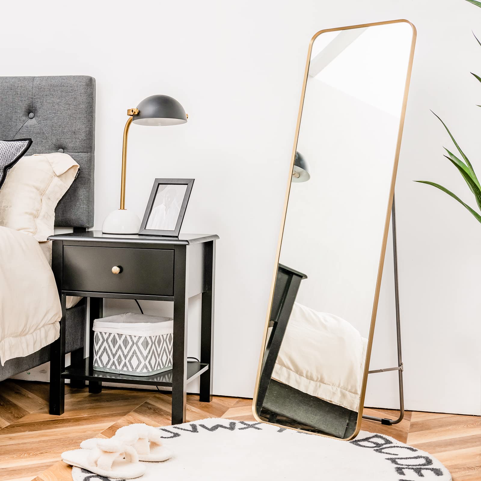 Full Length Wall Mounted Mirror w/Stand, Gold Steel Frame Floor Mirror with Explosion