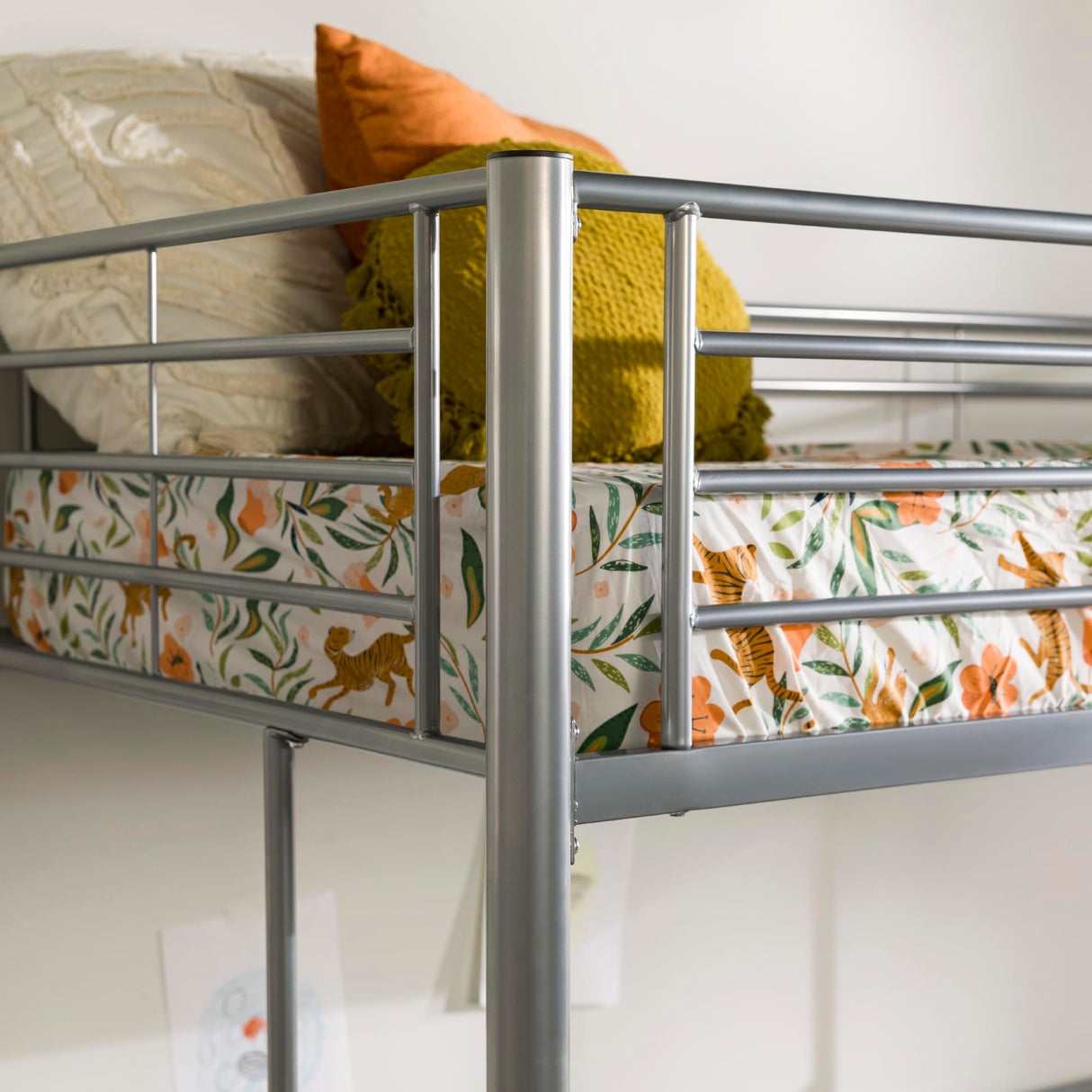 Twin over Loft Bunk Bed Twin Size Bedframe with Ladder