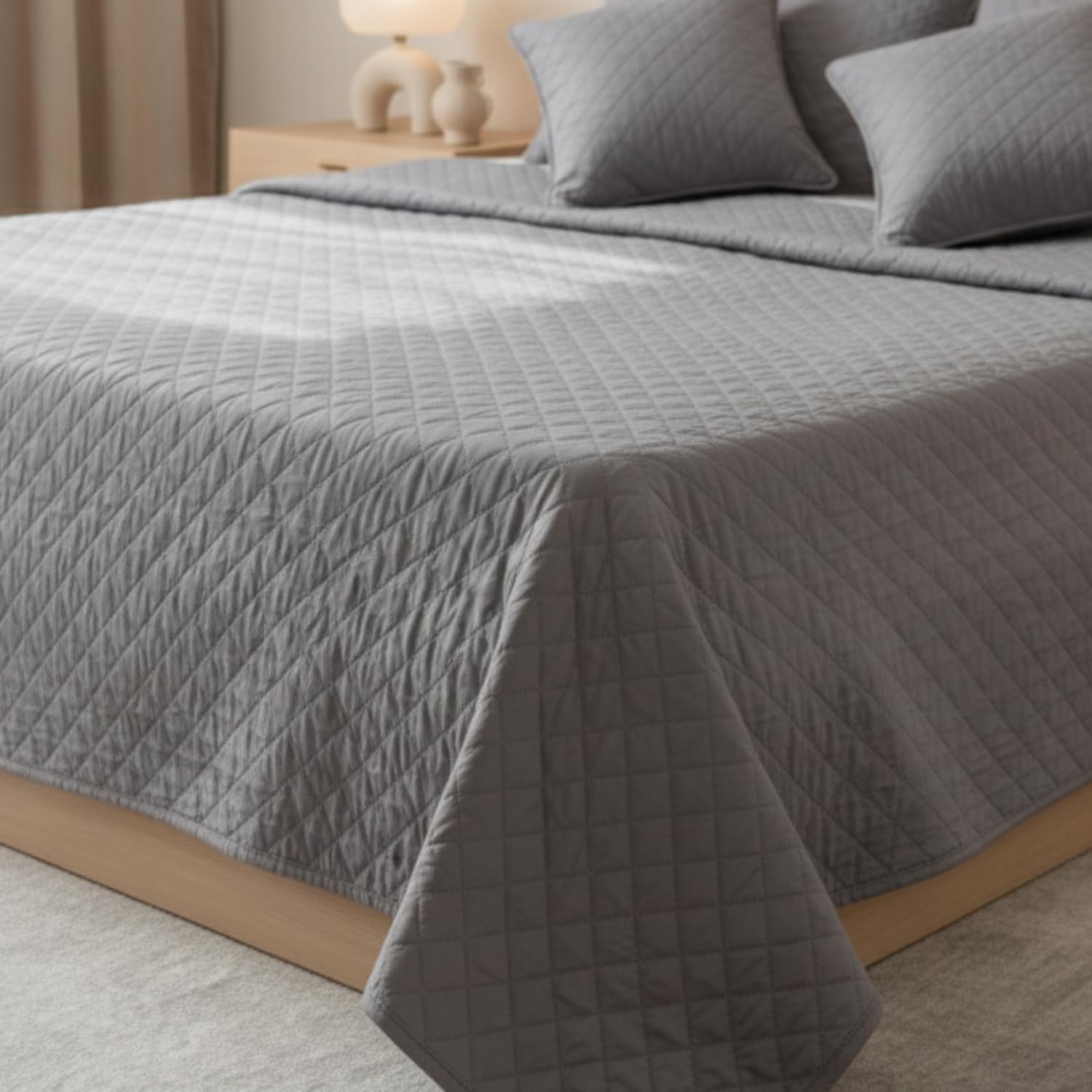 5-Piece Grey Quilted Bedspread Set - Queen Size Diamond Stitch Coverlet