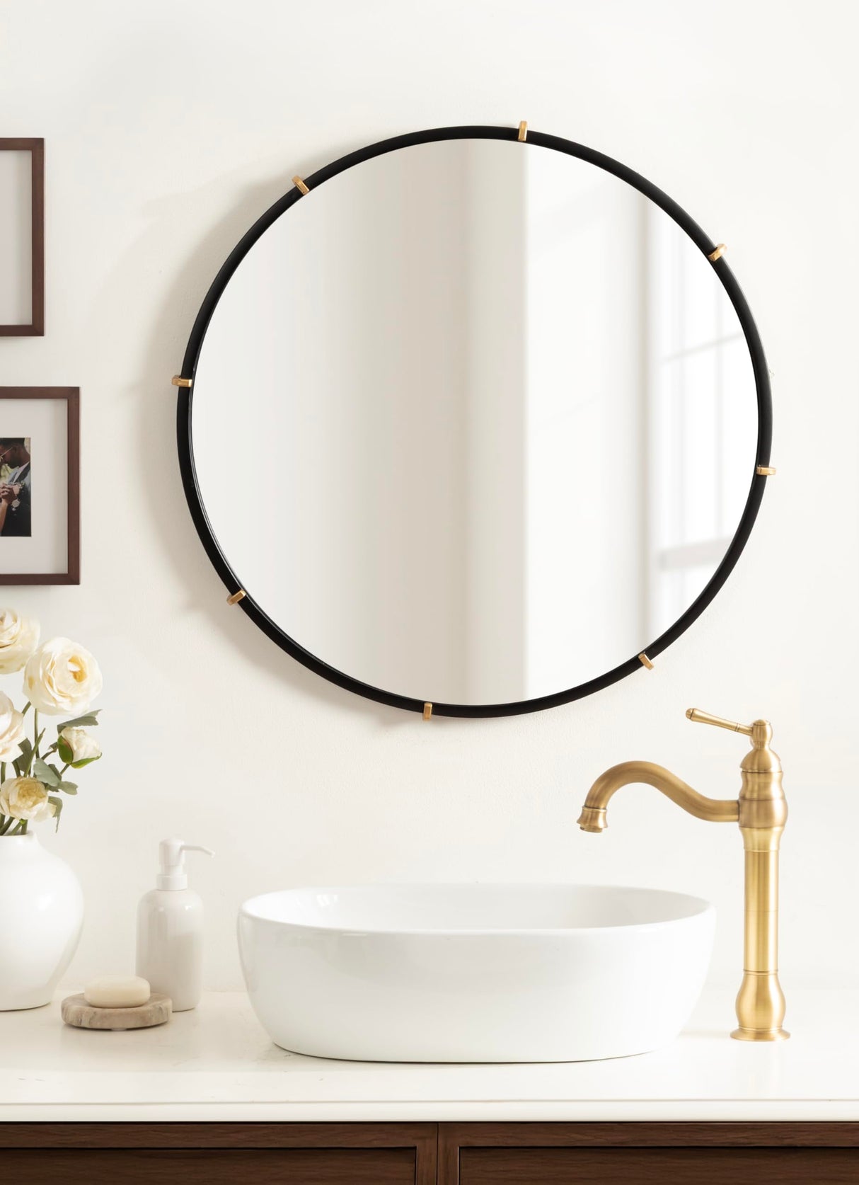 Venturi Modern Round Metal Wall Mirror - 27 Inch Black & Gold