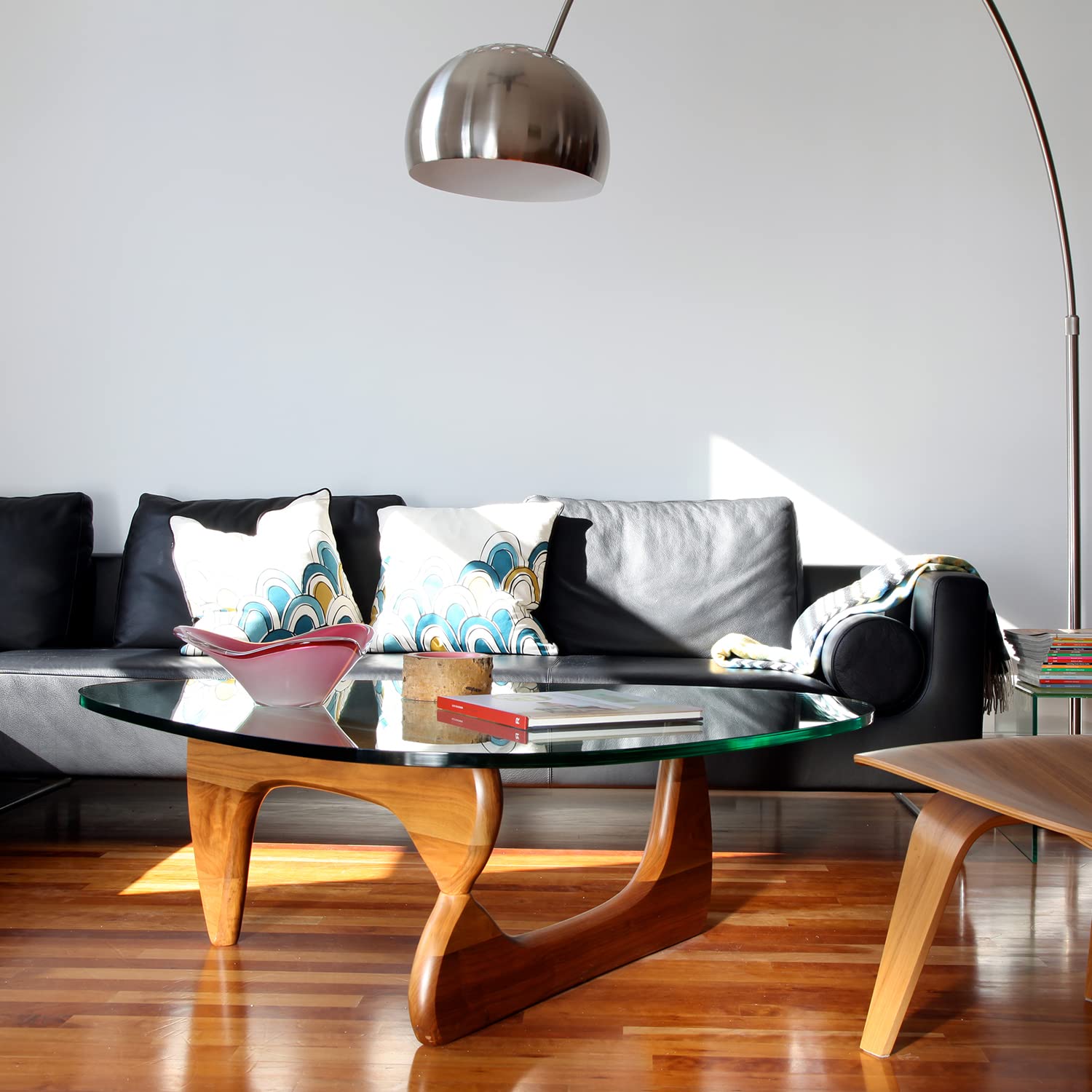 Noguchi Table Triangle Glass Coffee Table Vintage Glass End Table, Solid Wood Base and Triangle Clear Glass Top Modern End Table for Living Room, Patio, Study