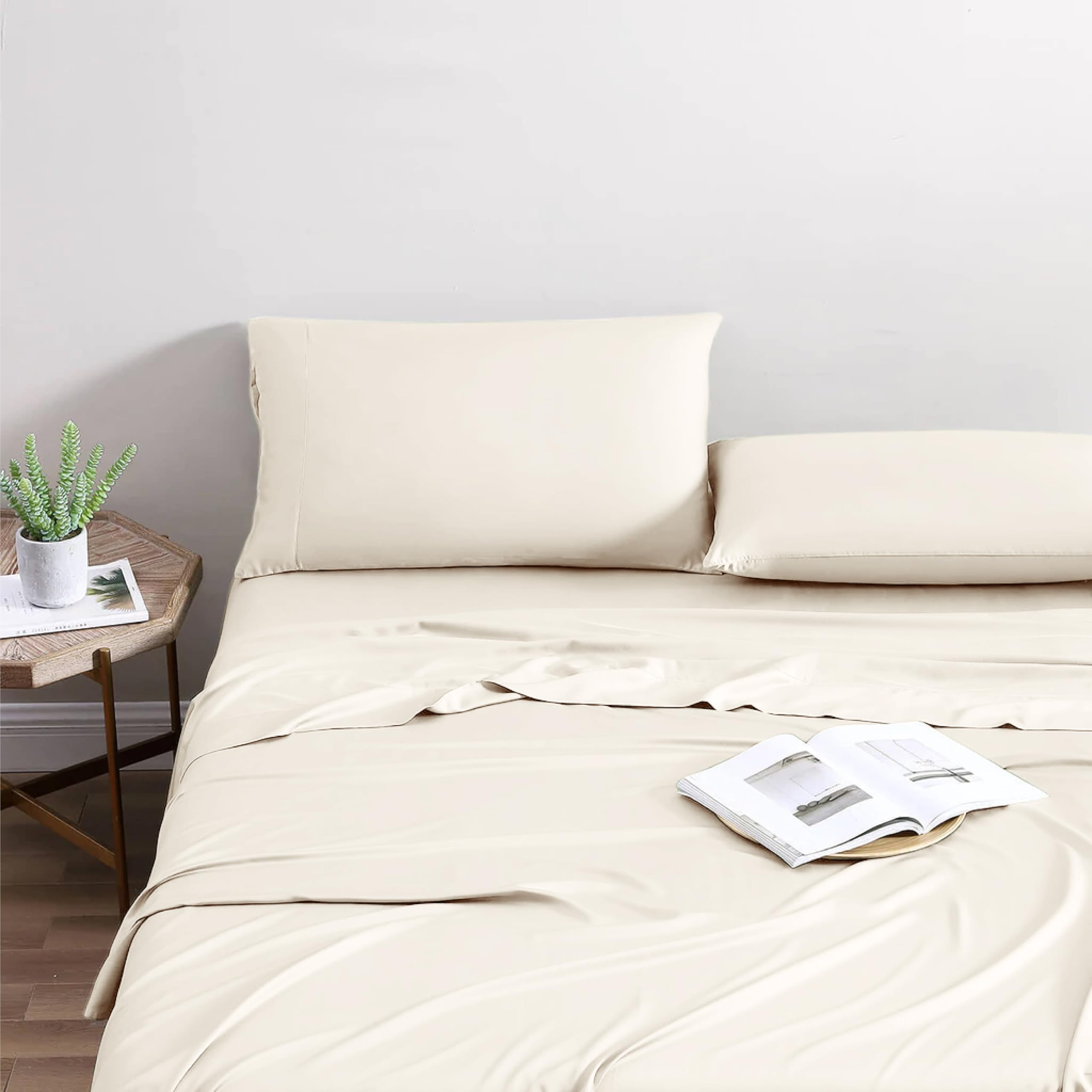 100% Viscose Derived from Bamboo Sheets Queen - 4 Piece Bamboo