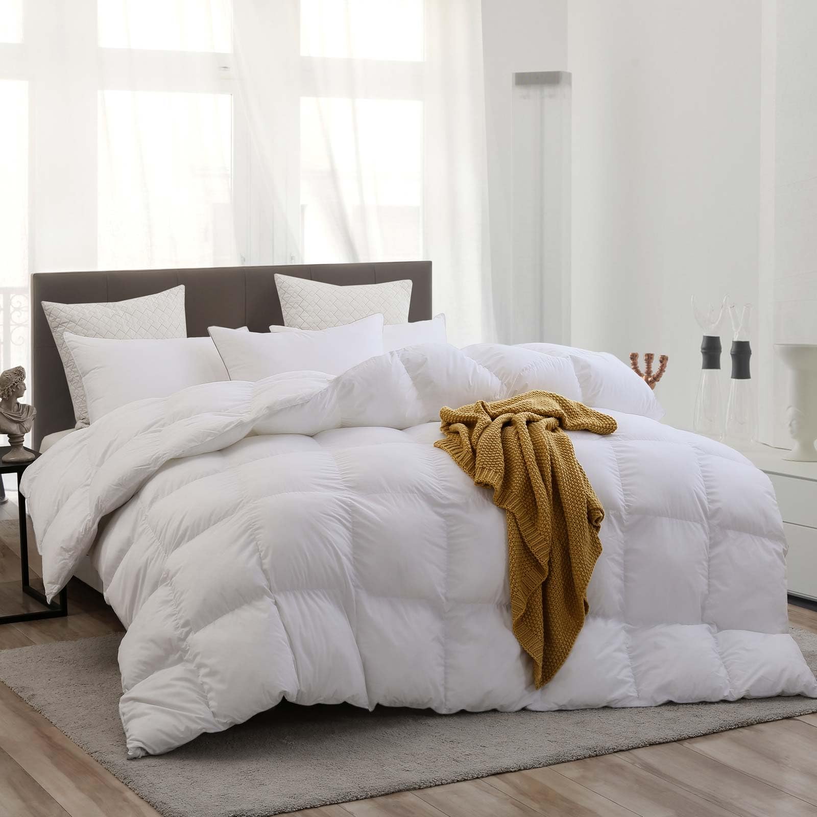 White California King Comforter Goose Down Fill,All Season Fluffy Down Duvet Insert,60