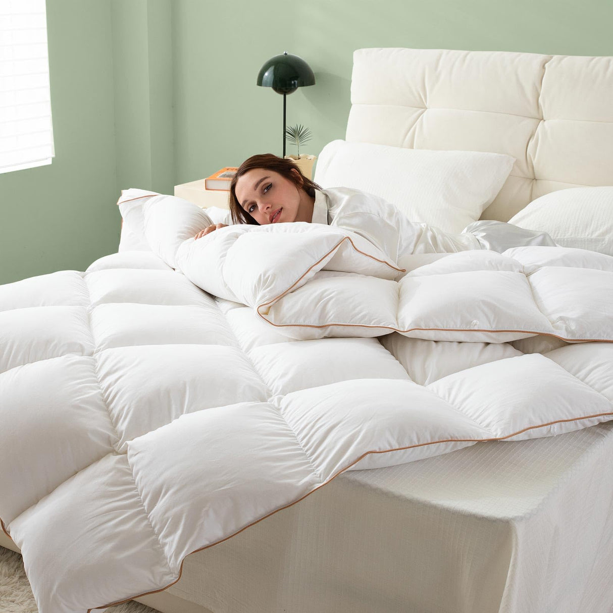 Feather Fiber Comforter Queen Size Duvet Insert for All Season, 100% Cotton Hotel
