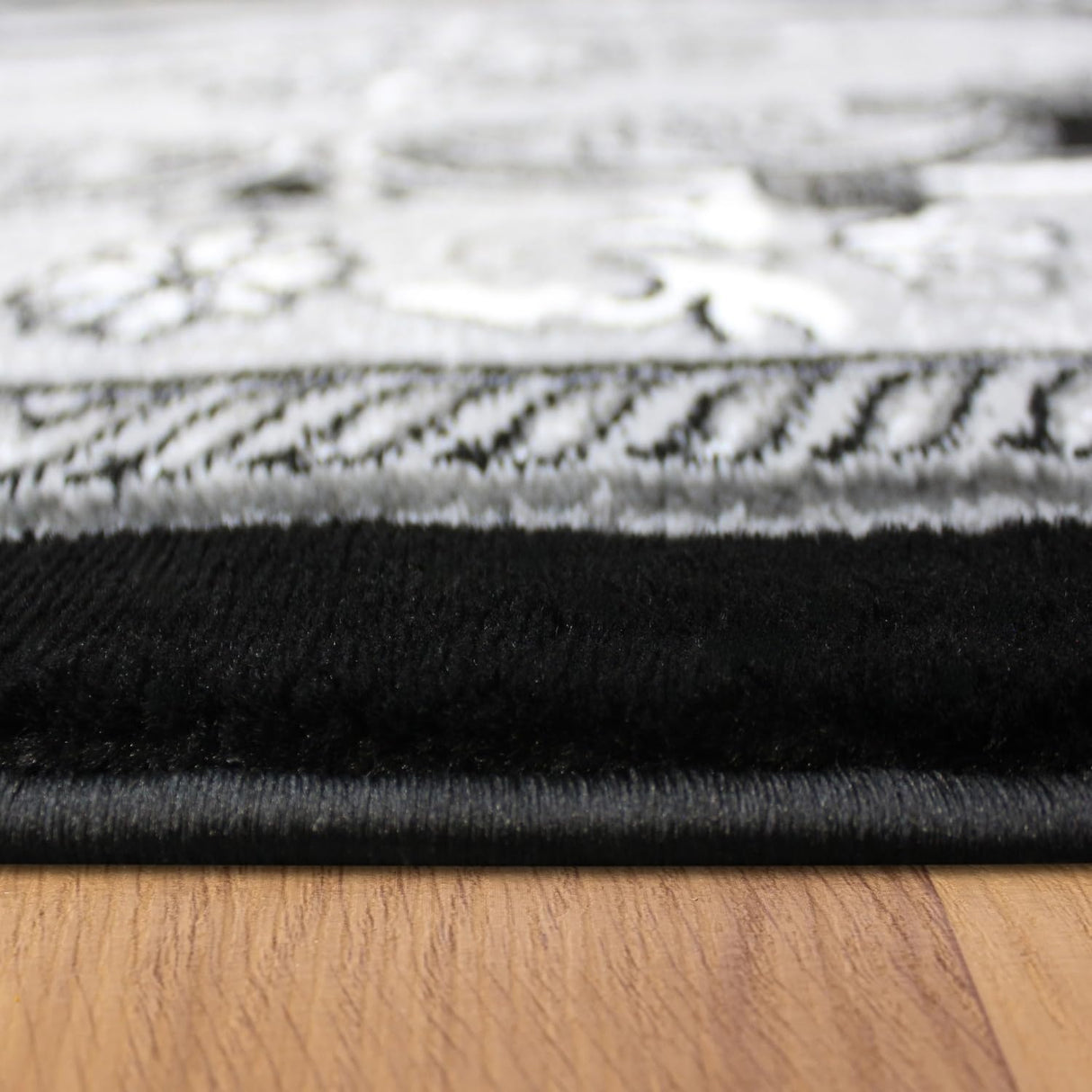 Traditional Hand-Carved Area Rug 5x7 - Black & Grey Floral Medallion