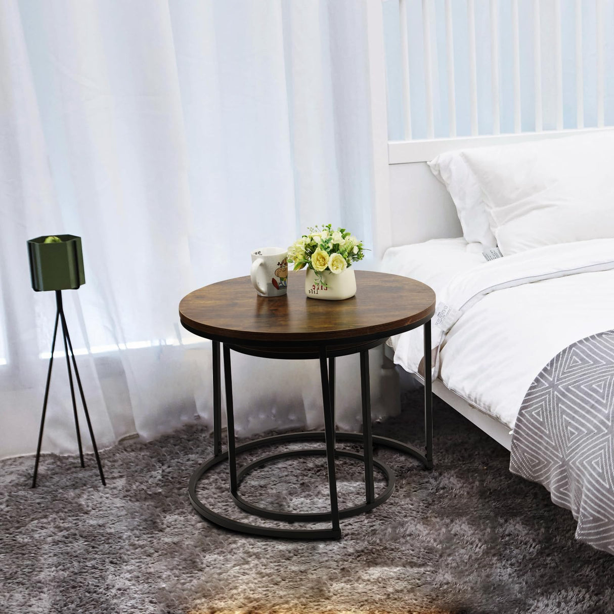 Round Coffee Table Set of 2, Nesting Stackable Coffee Tables Wood Top