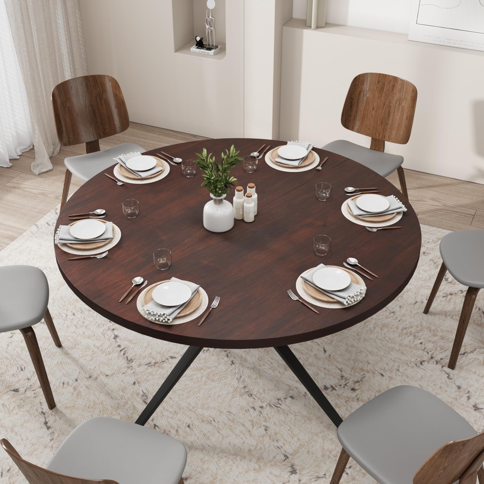 47-Inch Round Solid Wood Dining Table for 4-6 People