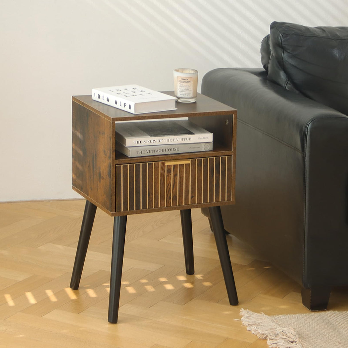 Small Nightstand Wood Bedside Table with Drawer, Modern End Table for Bedroom and Small Spaces