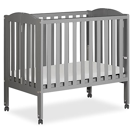 2 in 1 Portable Folding Stationary Side Crib in Espresso