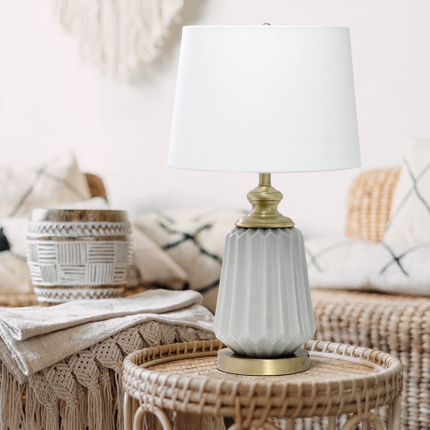 LT1092-GRY 25" Traditional Farmhouse Pleated Ceramic Endtable Bedside Table Desk Lamp