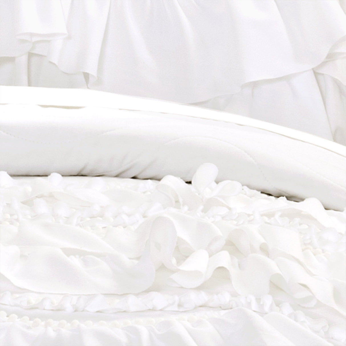 Kemmy Quilt - Ruffled Textured 3 Piece Full Queen Size Bedding Set, White