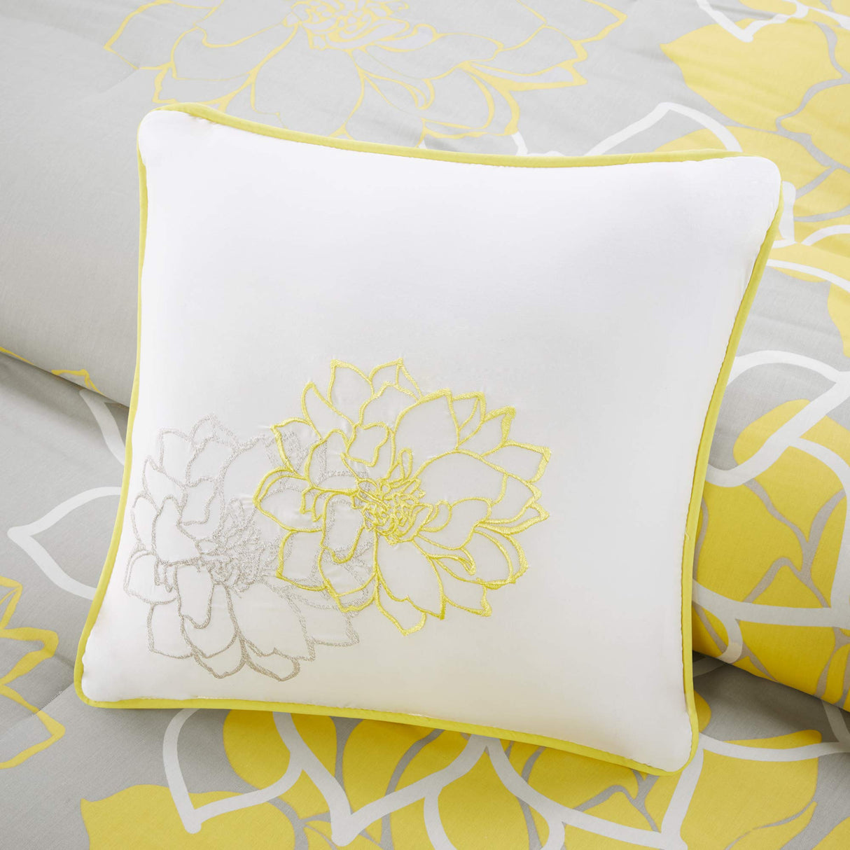 Lola Sateen Cotton Comforter Set-Casual Medallion Floral Design All Season