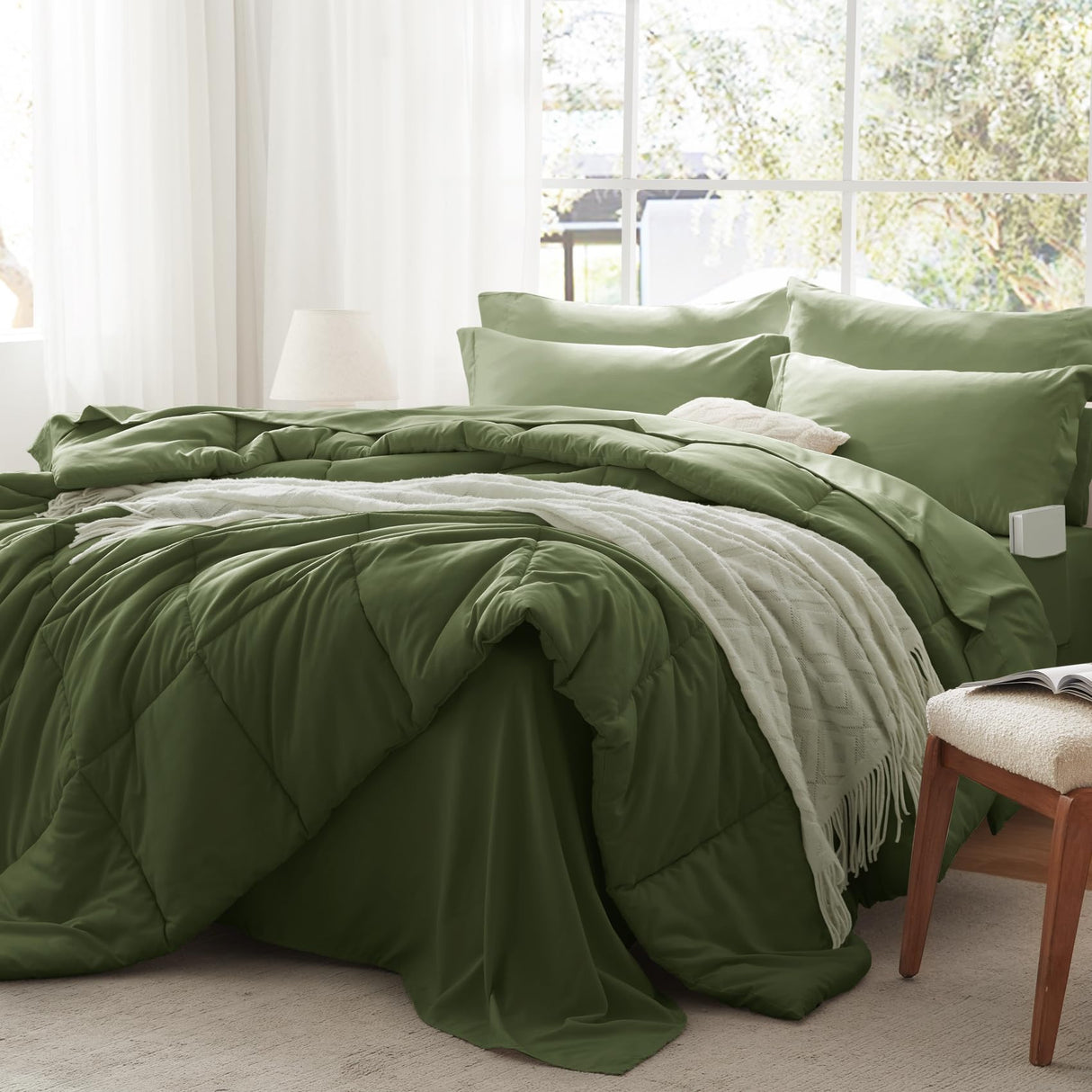 Queen Comforter Set 7 Piece, Olive Green Bed in a Bag with Sheets, Comforters Queen Size Bedding Sets with 1 Comforter,