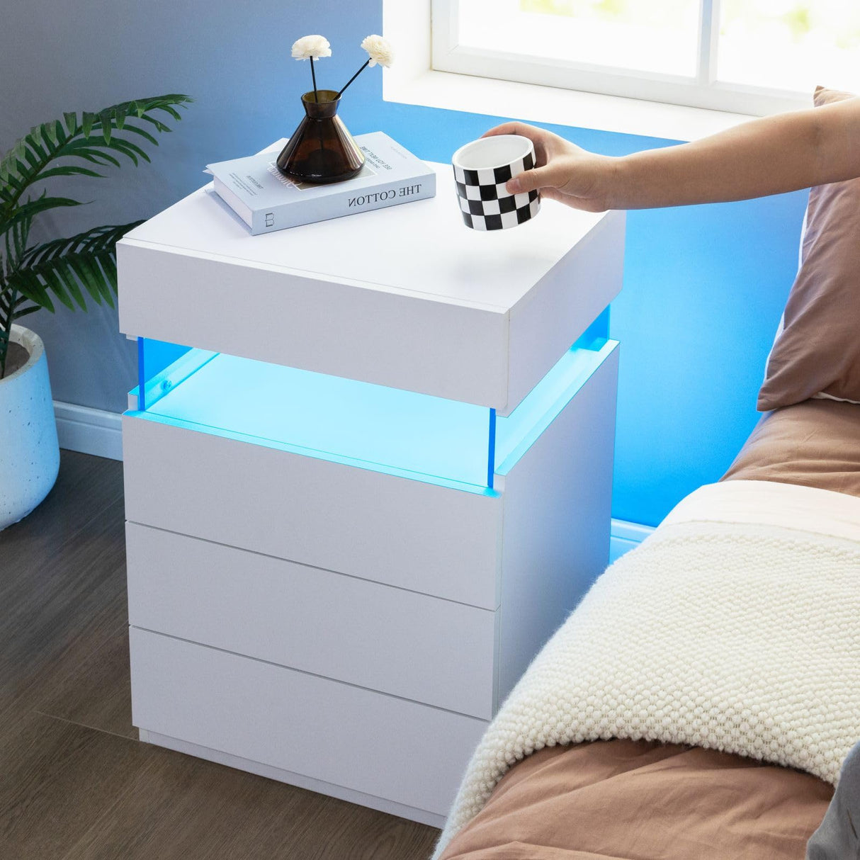 Night Stands Set of 2 White LED Nightstand Set 2 with 4 Drawers Modern