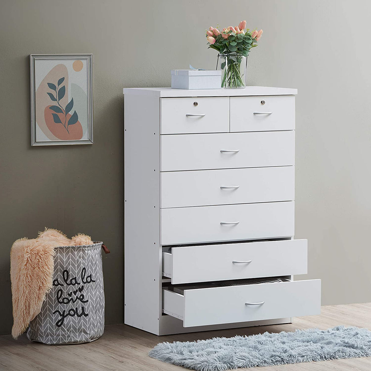 7 Drawer Wood Dresser for Bedroom