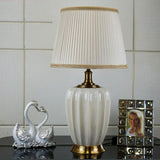 Desk Lamp Modern Table Lamp Ceramic Table Lamp with Fabric Shade for Living Room，