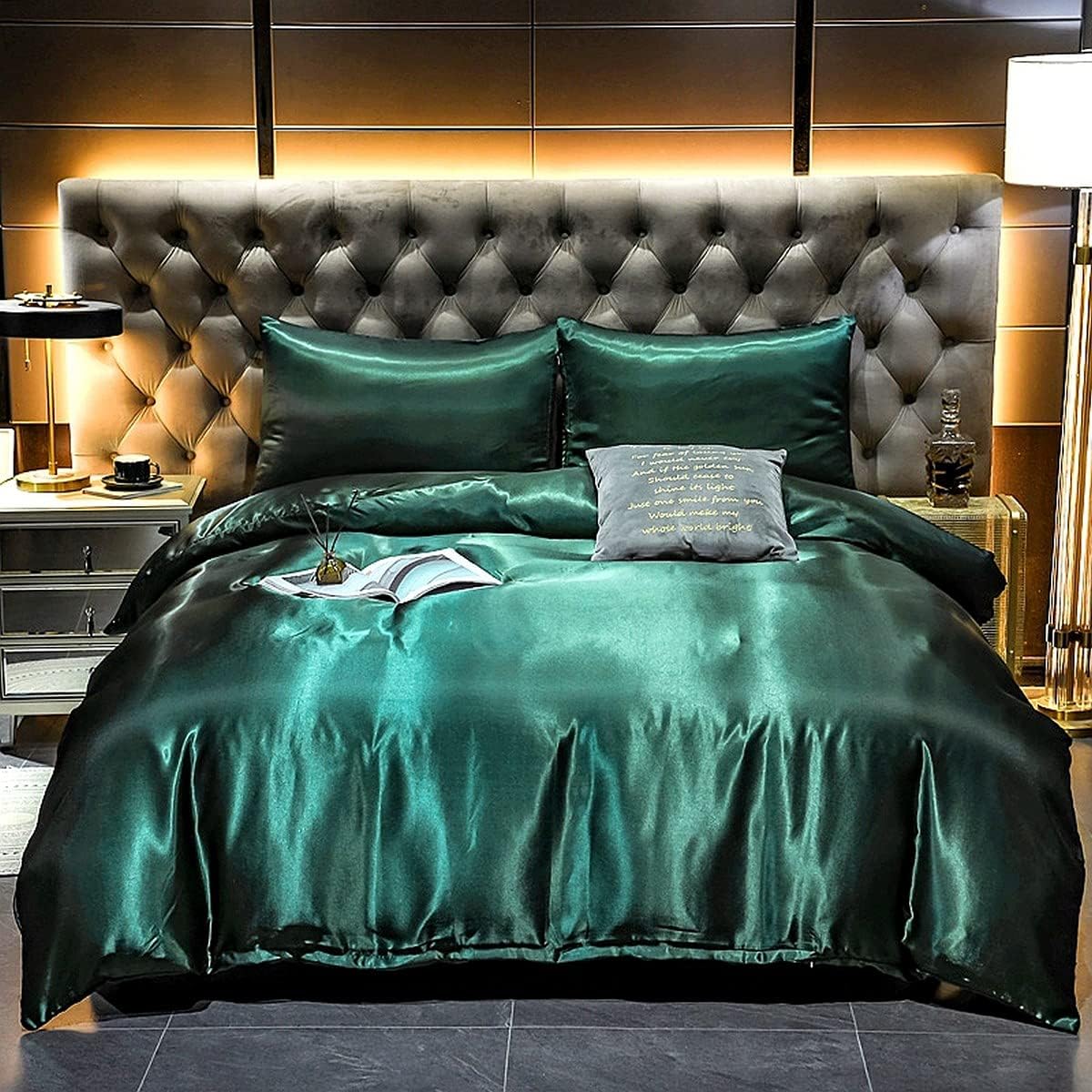 Hotel Green Duvet Cover Set Queen Silk Like Satin Bedding Set Summer Reversible