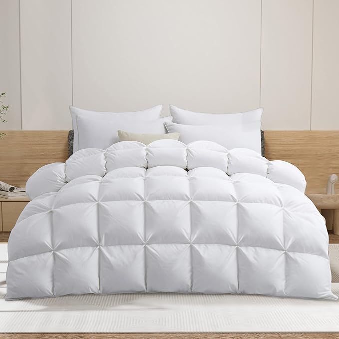 Goose Down Comforter Twin Size, Pinch Pleat Duvet Insert, 800 Fill Power Cloud Fluffy Extra