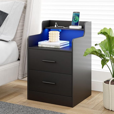 Night Stand Set of 2 with Charging Station, 15.7''Lx17.7''Wx26.8‘’H Modern Bedside Table