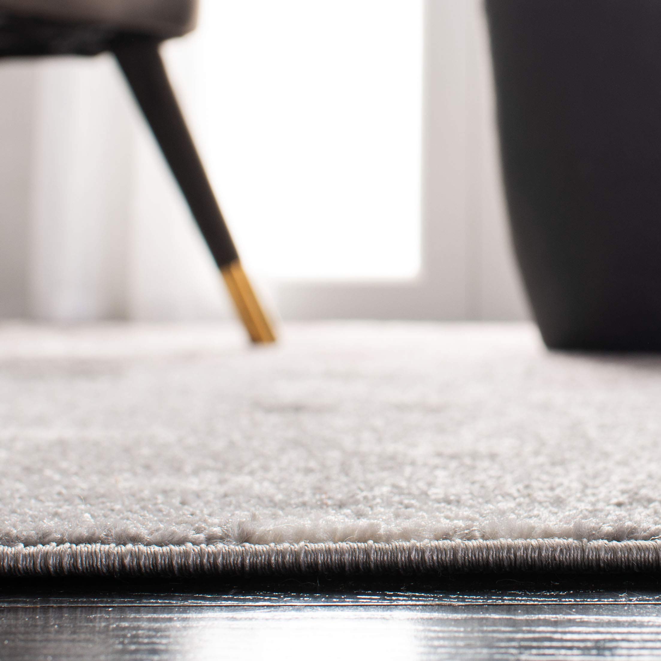 SAFAVIEH Adirondack Collection Area Rug - 10' x 14', Light Grey & Purple, Floral Design, Non-Shedding & Easy Care, Ideal for High Traffic Areas in Living Room, Bedroom (ADR115M)